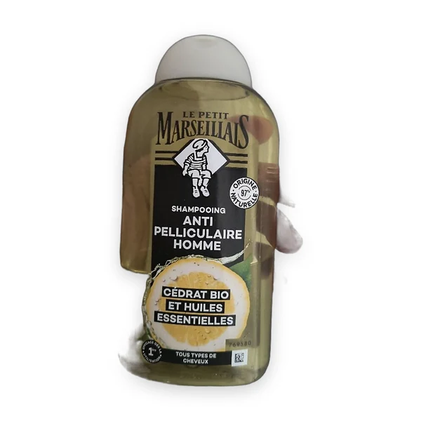 Le Petit Marseillais Shampooing antipelliculaire homme - Cédrat Bio et huiles essentielles